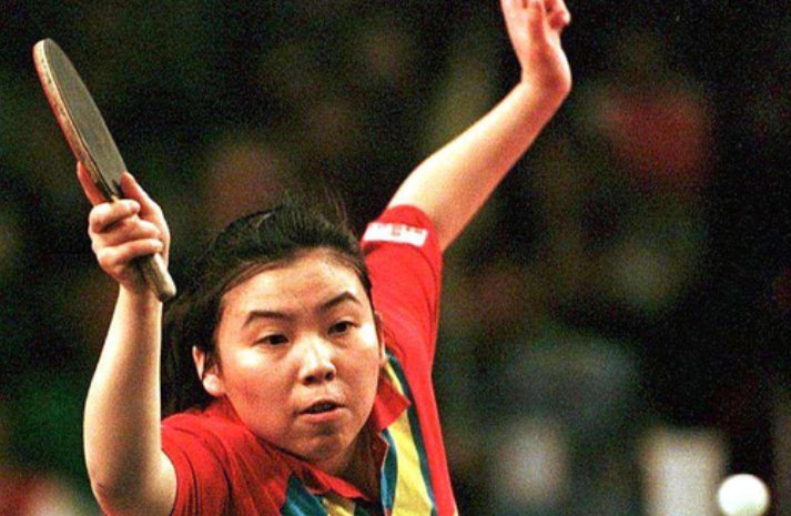 邓亚萍一月收入