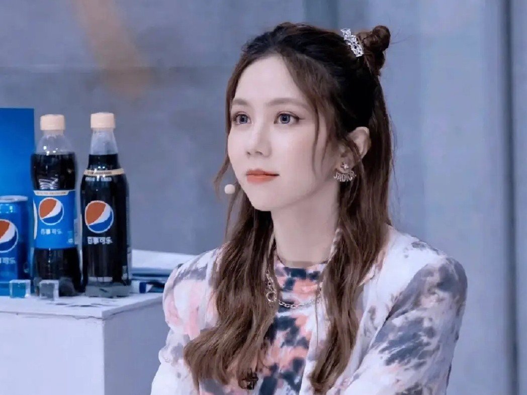 邓紫棋拿回艺名了吗