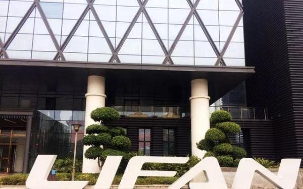 重庆首富被追债 经销商 金融公司齐齐发难