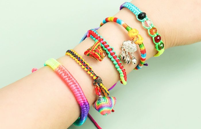 大人带五彩绳的禁忌