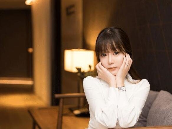 国模静静王语纯个人资料大胆宾馆私拍怎么回事