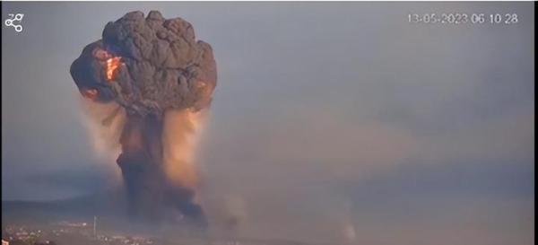 俄乌战争39：乌克兰西部核辐射上升，英国赢麻了