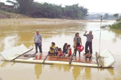 一家人要过河，该怎么过去？
