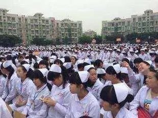 卫校学生都是女的吗？