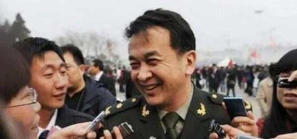 国家一级演员黄宏：上午被免职，下午就被带走！如今现状…