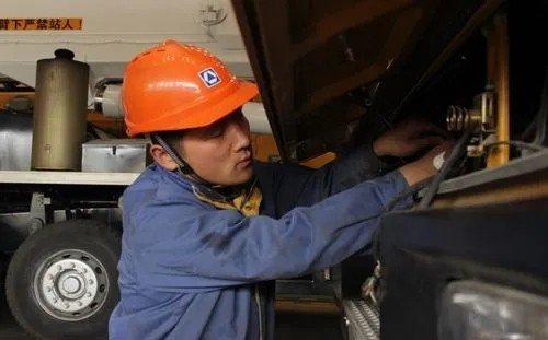 维修工的真实调试教谁演的3k