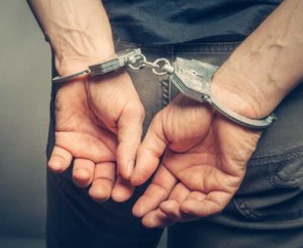 张家口一男子为泄愤强行拿走14管核酸标本，警方对其做出了怎样的处罚？