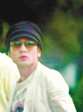 王志才儿子王烁图片