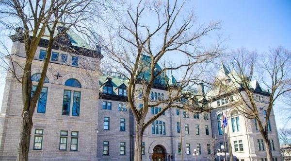 加拿大留学魁北克大学申请准备攻略