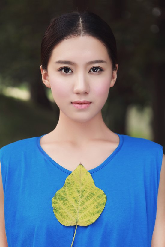 电视剧老农民上果儿的扮演者是谁？？