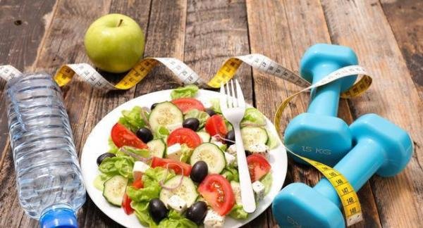 刘德华因患癌暴瘦？本尊现身辟谣：我真的挺健康的！