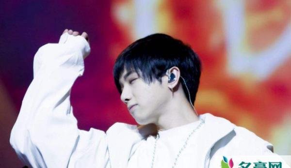 刘柏辛奇袭华晨宇 勇气可嘉最后遗憾落败比分差距太大