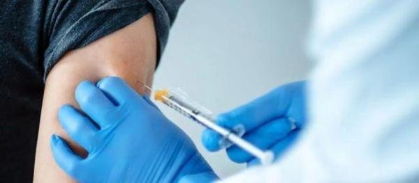 疫苗紧缺 印媒呼吁向中国求助