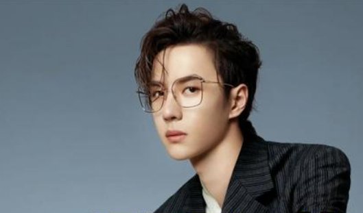 王一博起诉教培机构,该机构曾被教体局列入黑名单,该事件后续会如何发展?