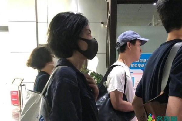 王菲承认出新专辑 距离上次的专辑过去十六年了