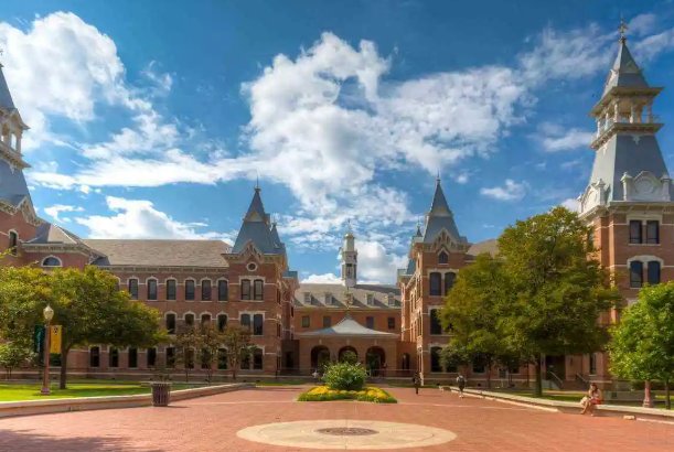 中九大学是什么意思