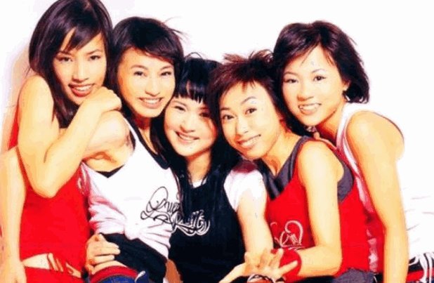 有一首歌词都怪雨下的那么急是什么歌