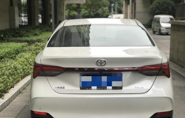 车子外观非常时尚,充满运动的气质,看一眼的第二眼应该很好认识