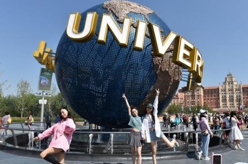 国庆期间环球度假区限流，该景区采取了哪些防疫工作？