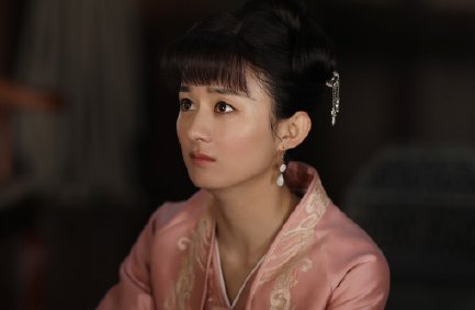 盛老太太临终前把盛墨兰的身世告诉明兰是怎么回事？