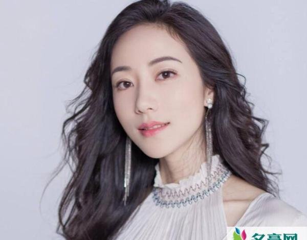 官媒批韩雪假唱 韩雪假唱风波引发观众不满如今终于翻车了