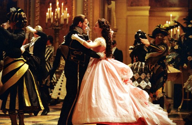 歌剧魅影的结局是什么?