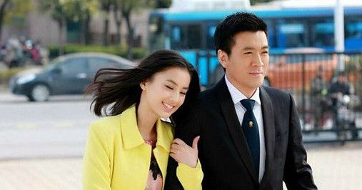 黄圣依豪砸280万买茶壶,却被曝是自家的,究竟是怎么回事?