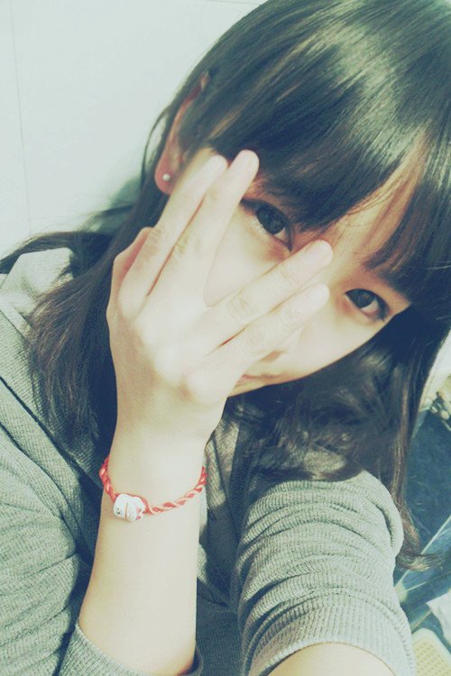 有没有张依依大图的图片