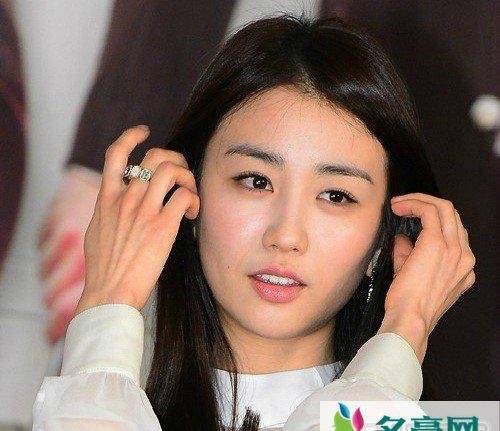 朴河宣有没有整容 朴河宣整容前后照片