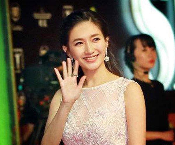 江疏影口大佬照片 2分28秒图片黑的比较彻底