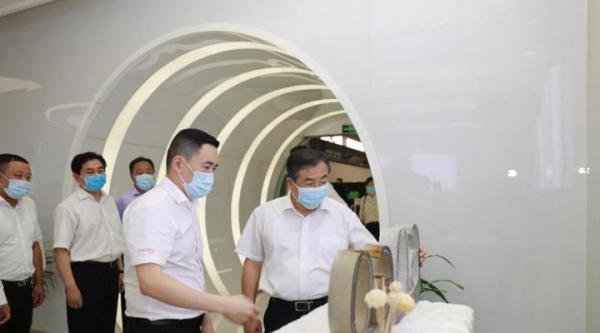 山东省委常委、济南市委书记孙立成一行到邦德激光调研