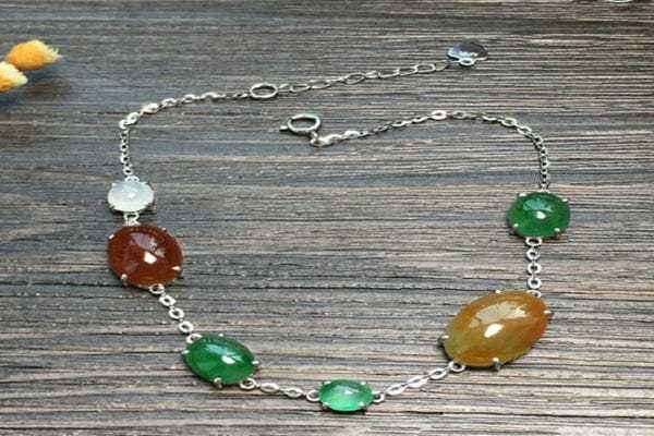 广州翡翠交易市场在哪广州哪里有正品便宜的翡翠