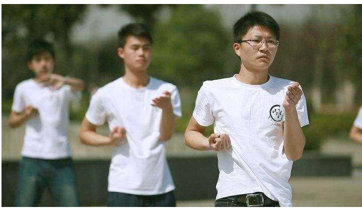 浙大附中开咏春课是怎么回事？