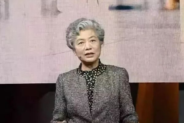李玫瑾有几段婚姻？