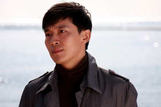 曹山石 何许人也?