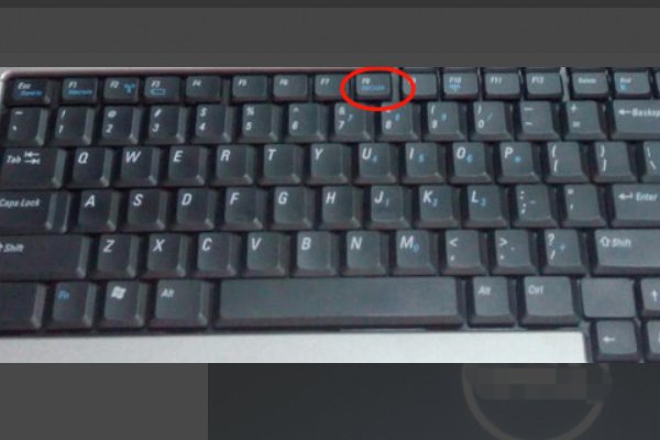 电脑开机出现Restore default怎么办啊？