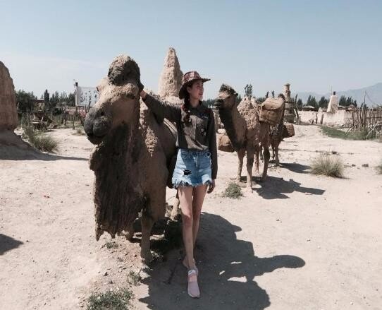 女篮前国手秀长腿是怎么回事？