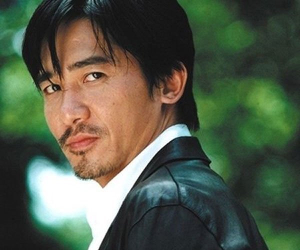 梁朝伟说导演喊停没用 和汤唯抖腿的镜头是不是真做