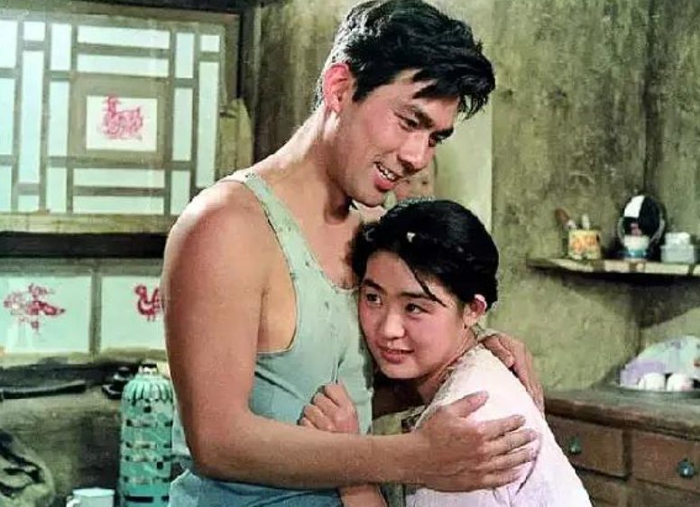 老右是什么意思？