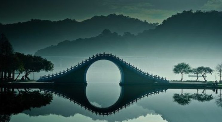 我愿化身石桥出自哪里？