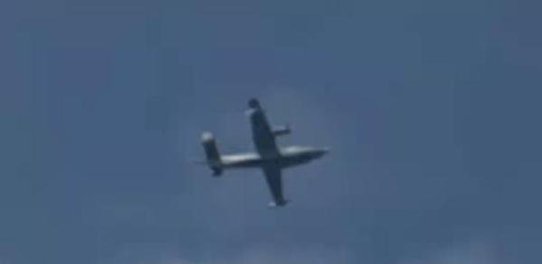 俄罗斯轰炸机实弹开火驱逐英国军舰