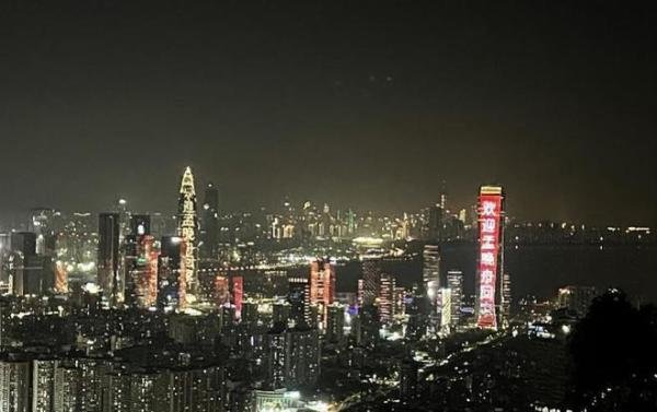 孟晚舟归国后首次公开亮相，将出席华为3月28日年报发布会