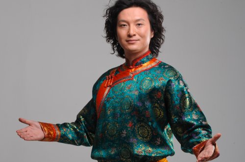 城里的月光歌曲原唱