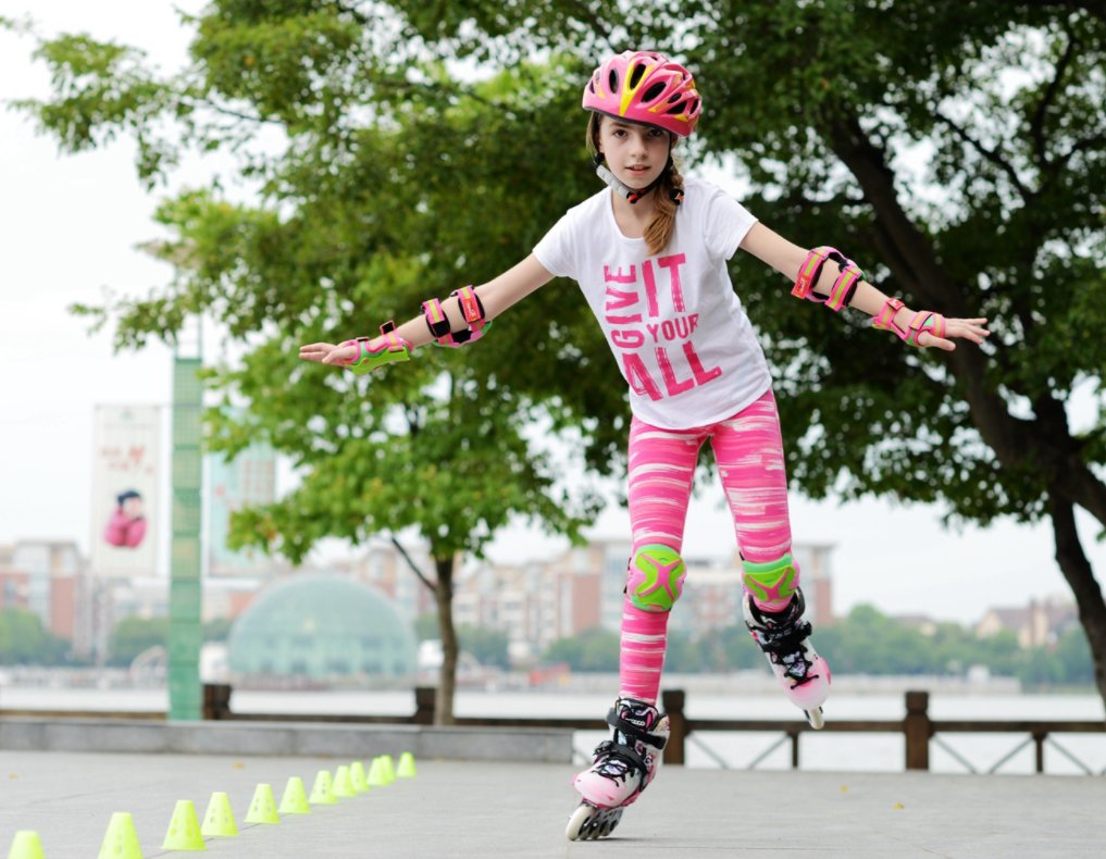 新手初学旱冰教程是怎么样的？