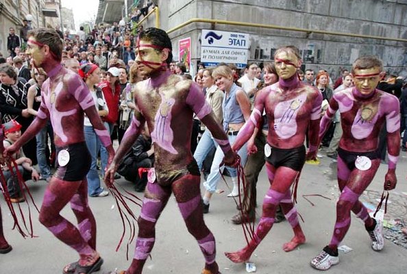 人休艺术是什么？