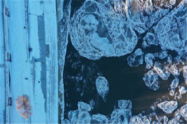 关于东北大哥卖雪给南方人这件事，你有何看法？