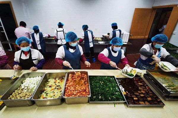 东倒西歪怎么解释