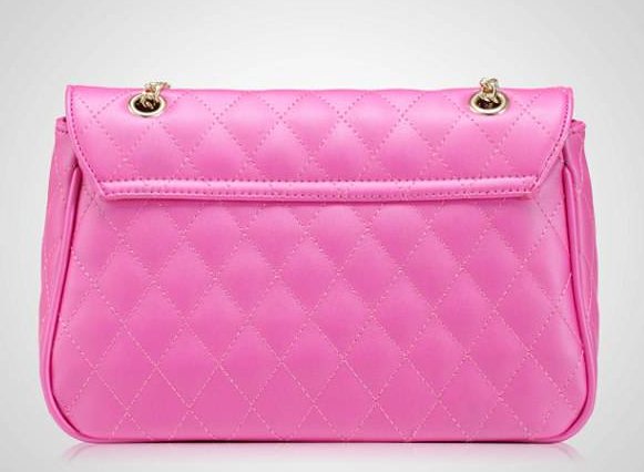 柒格格的包是名牌吗