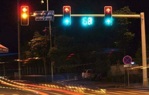 象山大目湾的红绿灯违章会拍吗