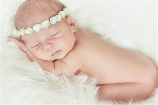 奇迹！非洲妈妈一胎生下5女4男，生下的婴儿都能存活吗？